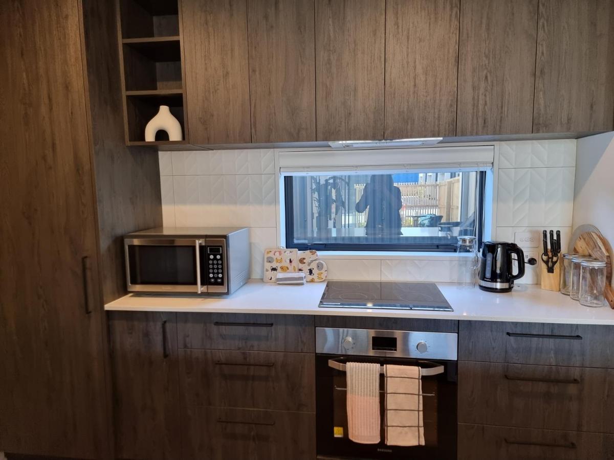 Addington Townhouse With Carpark 8Mins Walk To Hagley Park South Villa Christchurch Eksteriør billede