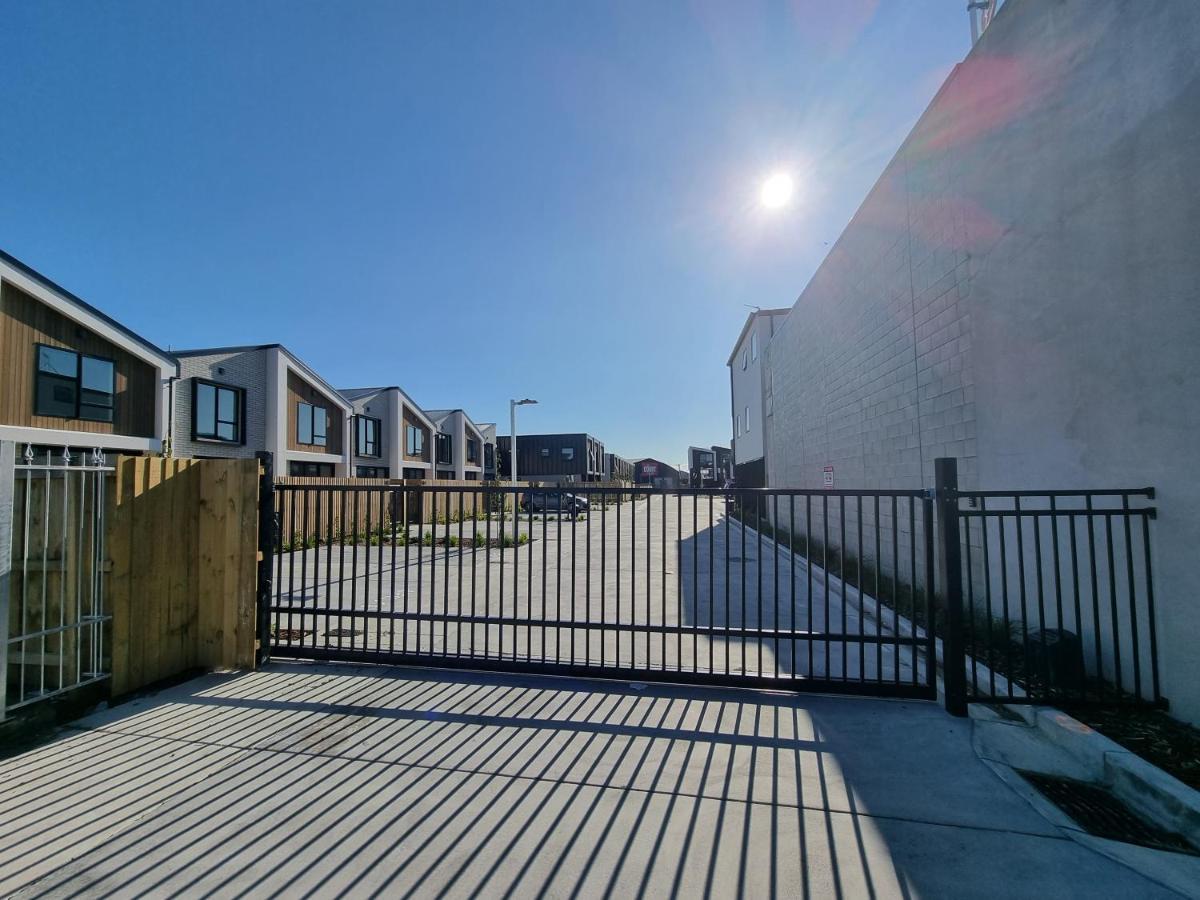 Addington Townhouse With Carpark 8Mins Walk To Hagley Park South Villa Christchurch Eksteriør billede