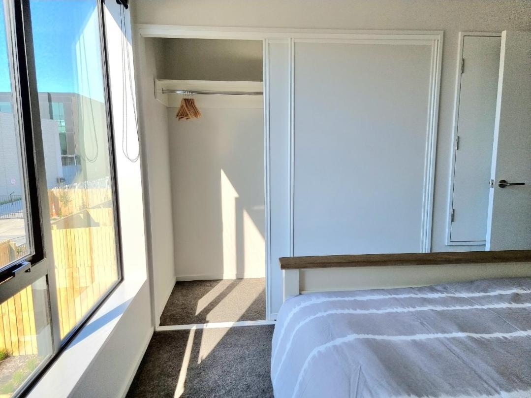 Addington Townhouse With Carpark 8Mins Walk To Hagley Park South Villa Christchurch Eksteriør billede